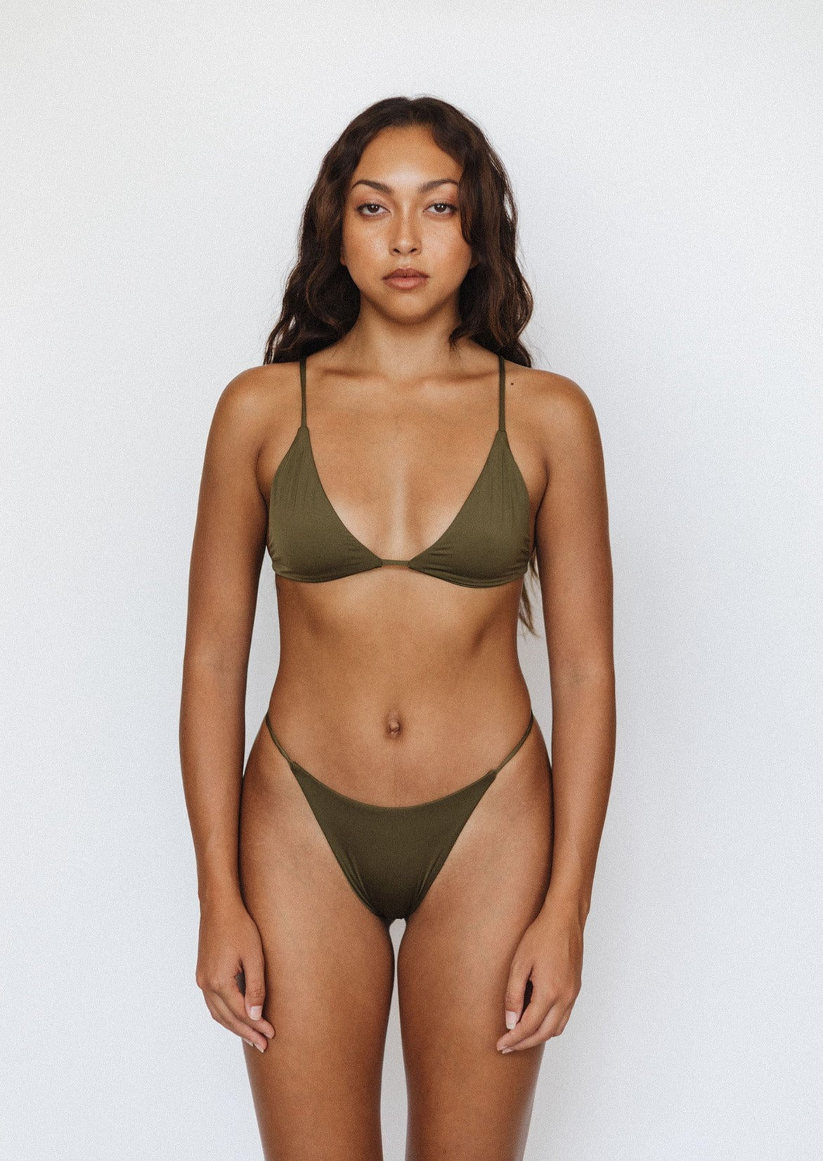 STRING BOTTOM - MAI