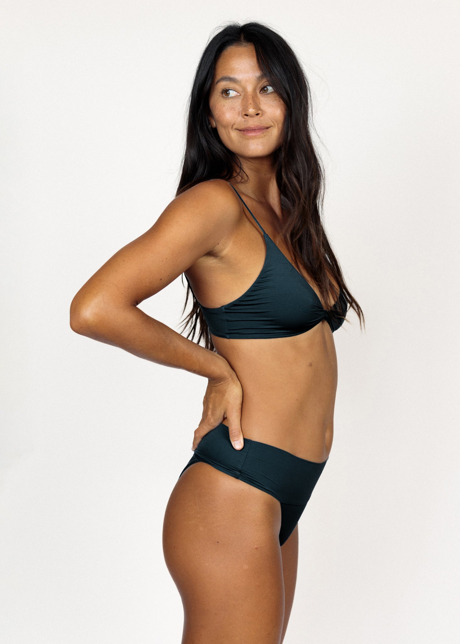 ELLA BOTTOM | MAI