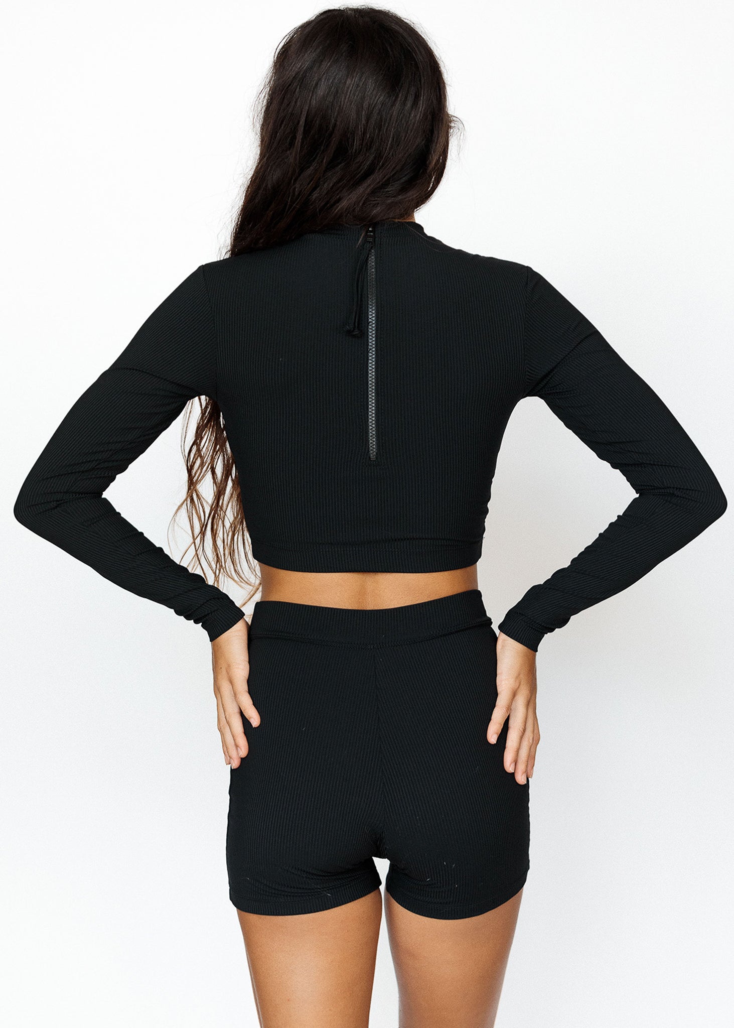 ☆送料・関税込☆MLB★Basic Crop Zip-up Rash Guard★ 48_a25d4d88-d082-4092-aeba-